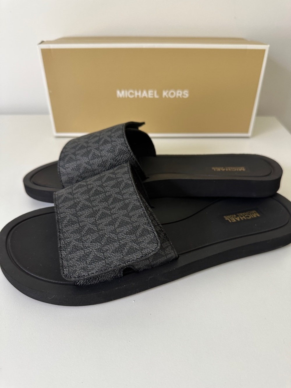 Michael Kors Black/Gray Monogram Slide Sandals